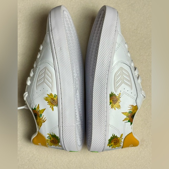 Cariuma x Van Gogh Limited Edition Vegan Leather Spring Sneaker Womens Size 9 - Picture 7 of 8